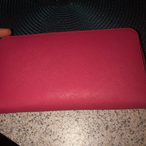 Tory Burch wallet - Picture 3 of 3